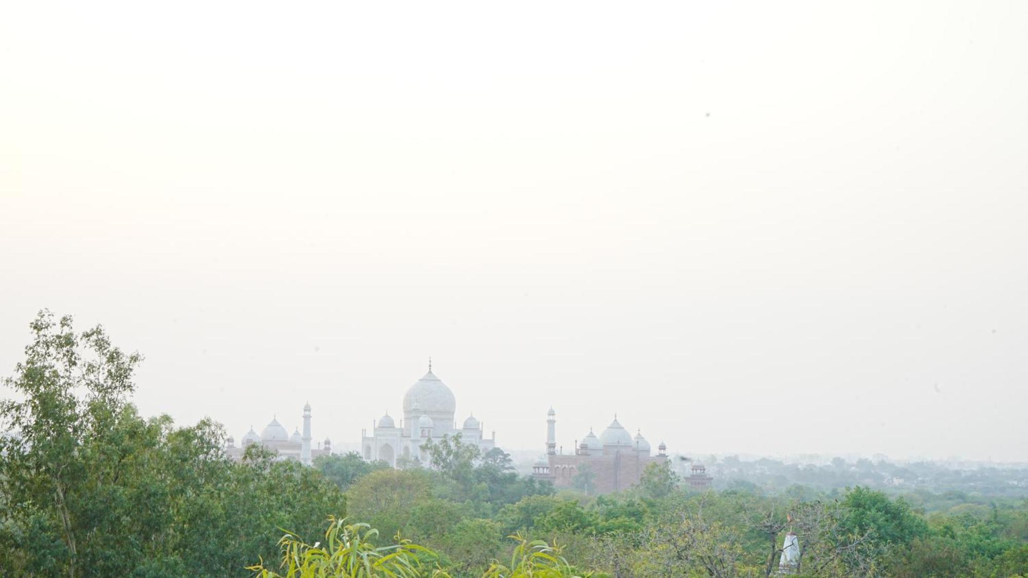 Hotel Atulyaa Taj Agra  Esterno foto