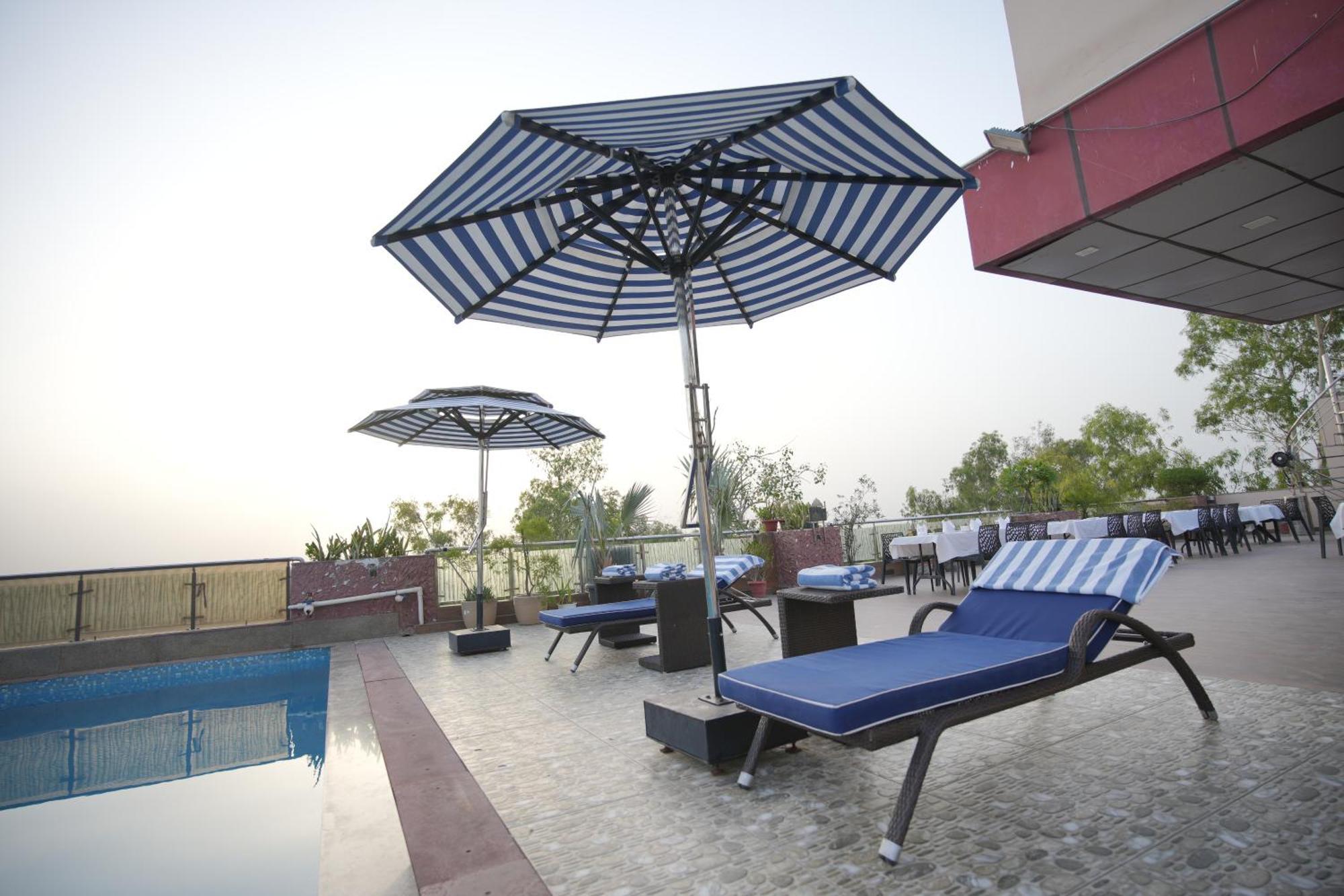 Hotel Atulyaa Taj Agra  Esterno foto