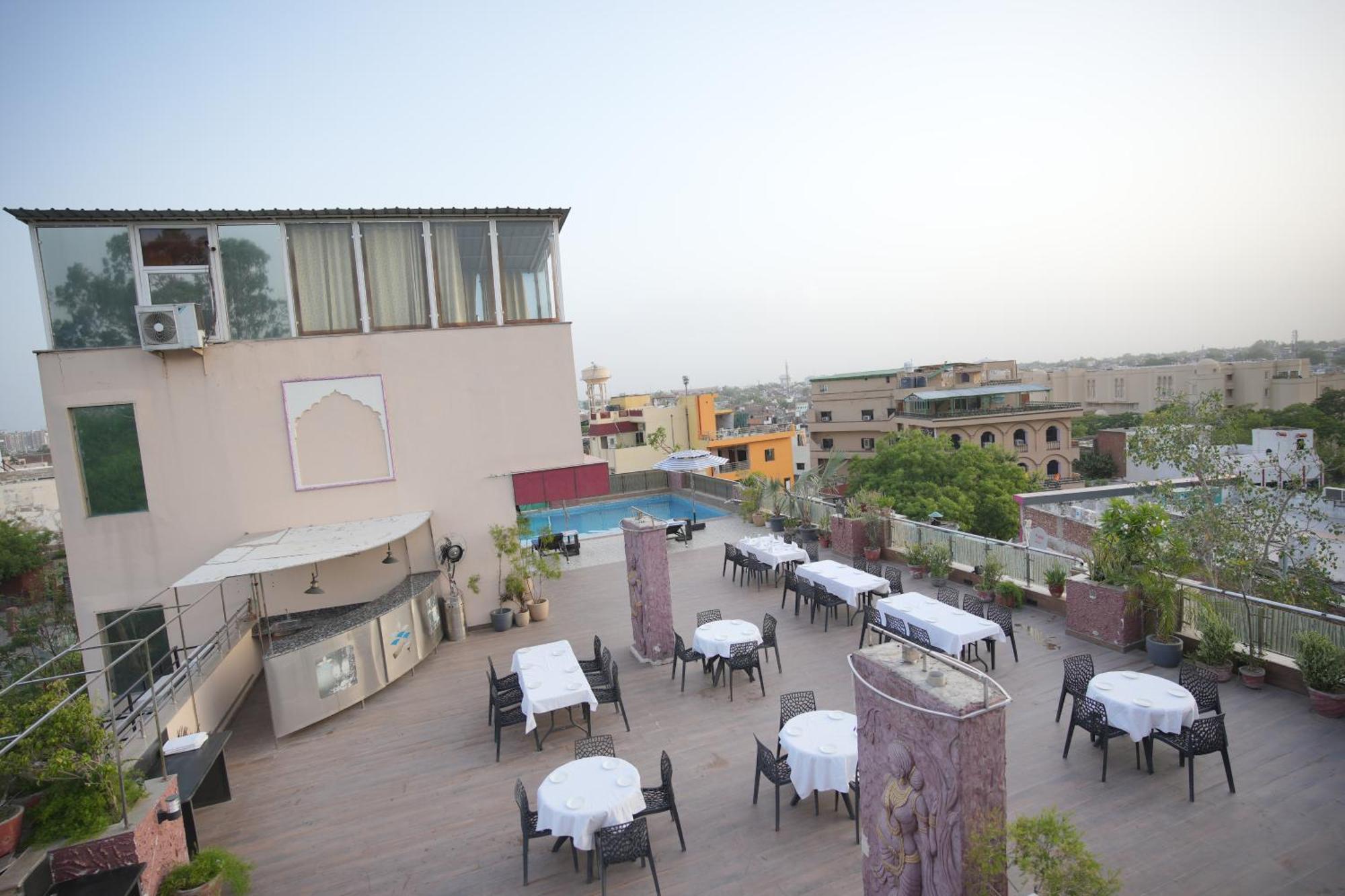 Hotel Atulyaa Taj Agra  Esterno foto